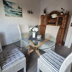 Mit Wintergarten Und Garten Am Deich By Interhome 펜션 Fedderwardersiel